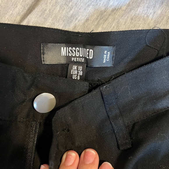 BNWOT Misguided Cargo pants - Picture 2 of 3